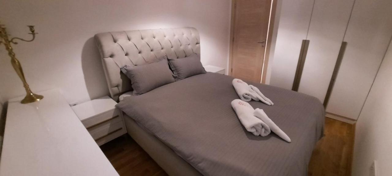 Luxury Apartment Iva II Skopje Esterno foto