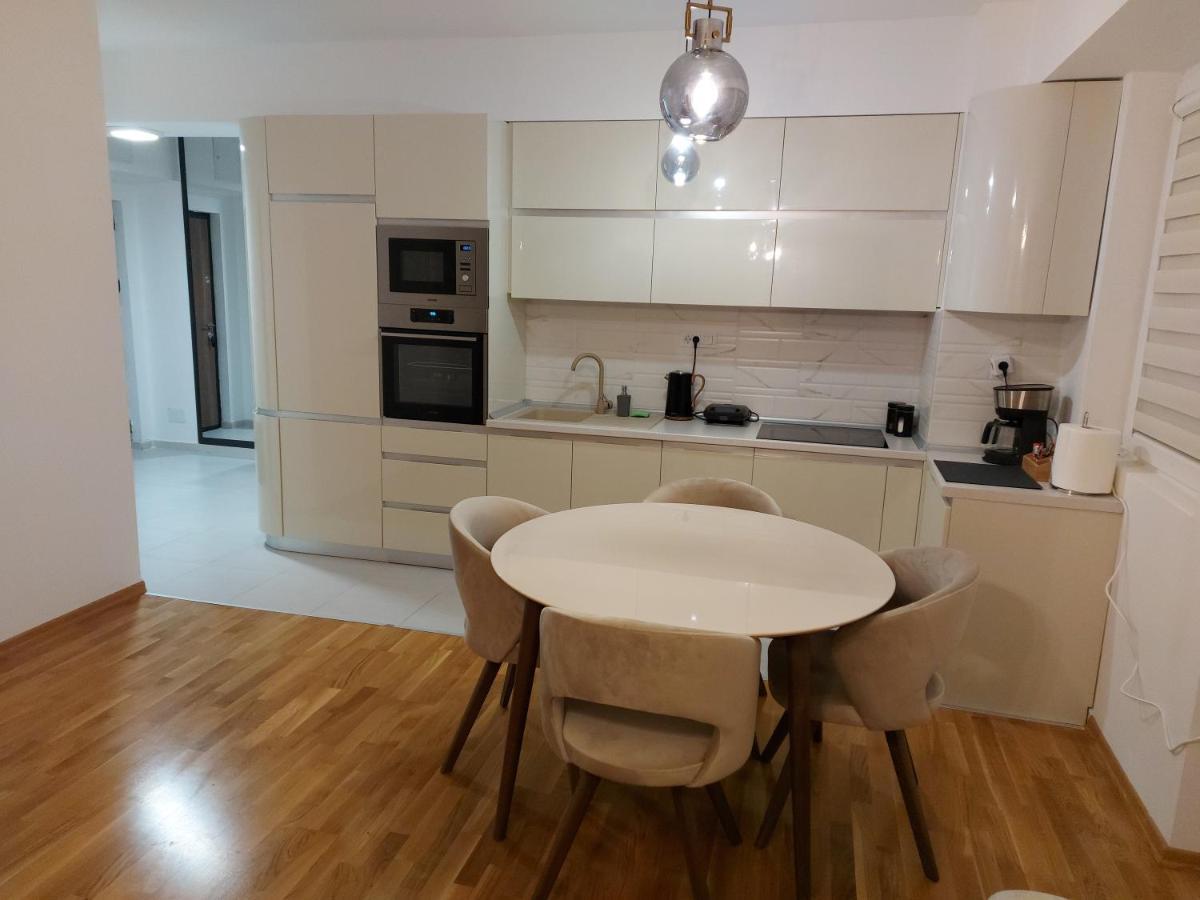 Luxury Apartment Iva II Skopje Esterno foto